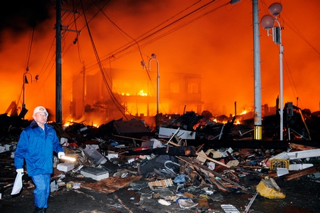 Photo : La ville de Iwaki sous les décombres